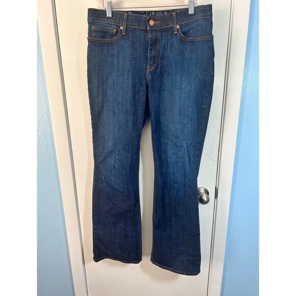 Levi's 525 Bootcut Jeans Size 12 High Rise Dark Wash The Perfect Waist Western - Picture 1 of 8